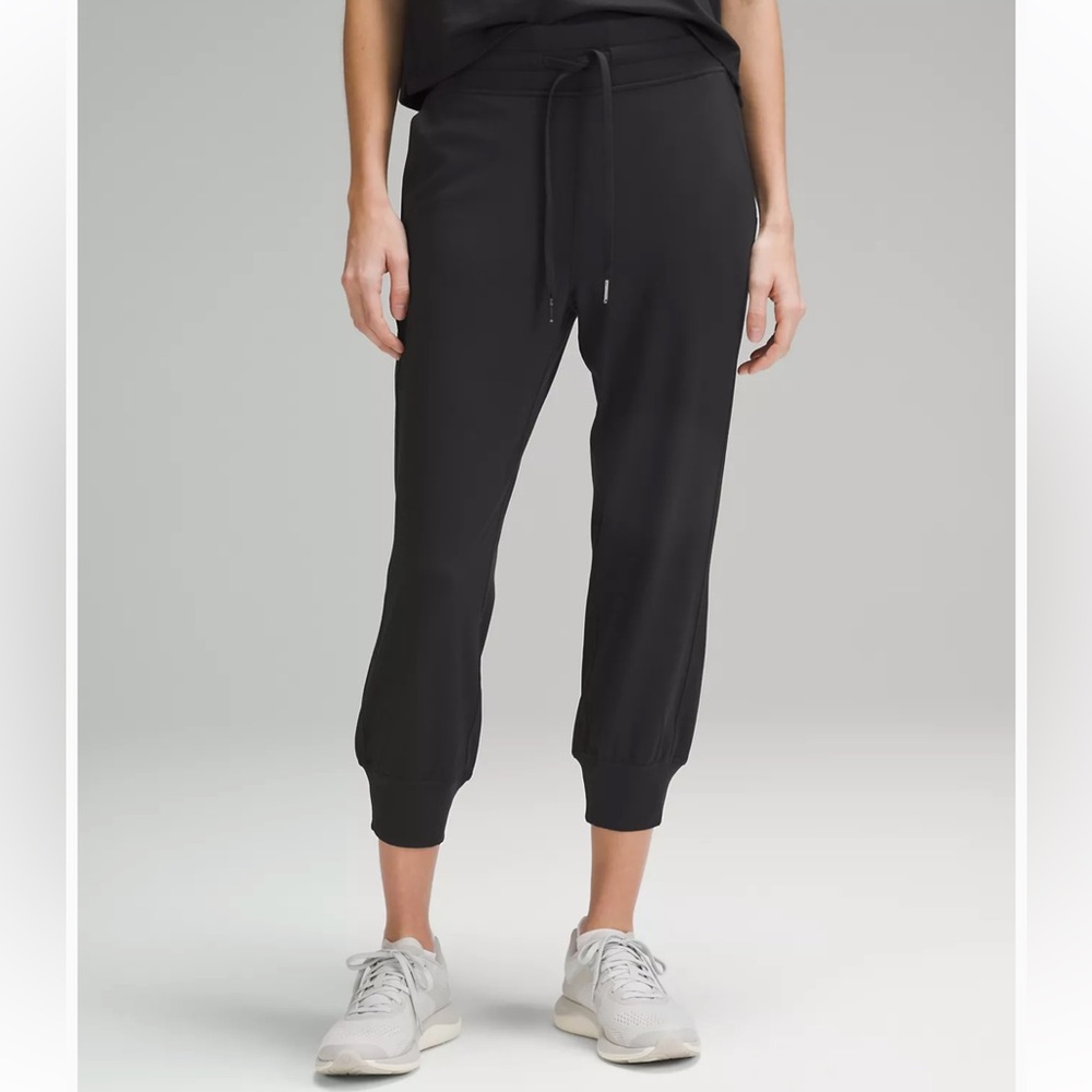 Lululemon Ready to Rulu High-Rise Cropped Jogger